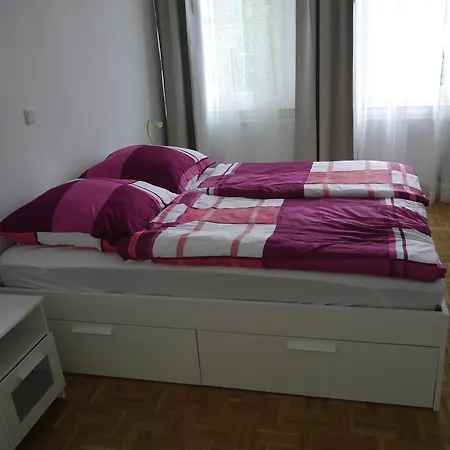 Schoene Ferien Und Messewohnung Naehe Duesseldorf Und Koeln Haan Exterior photo