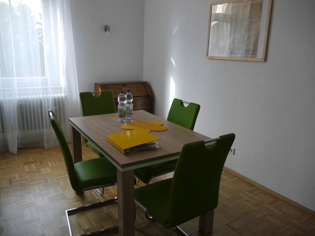 Schoene Ferien Und Messewohnung Naehe Duesseldorf Und Koeln