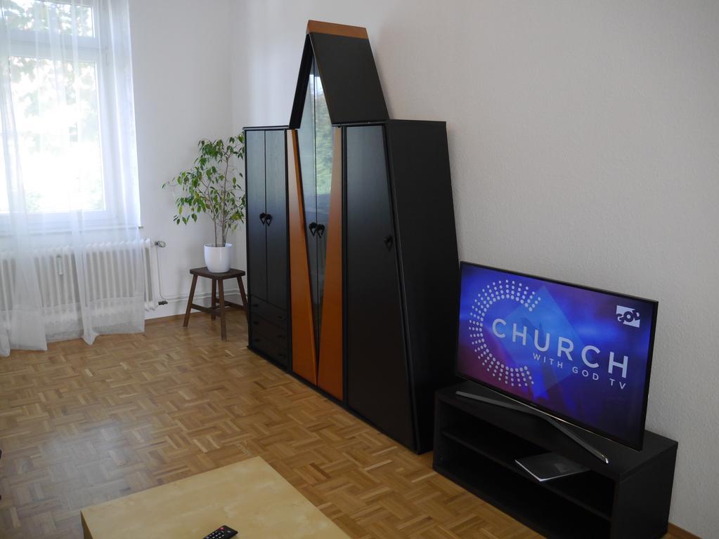 Apartment Schoene Ferien Und Messewohnung Naehe Duesseldorf Und Koeln *
